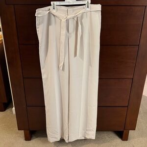 NWT- Banana Republic Stunning Beige Wide-Leg Trousers with Belt